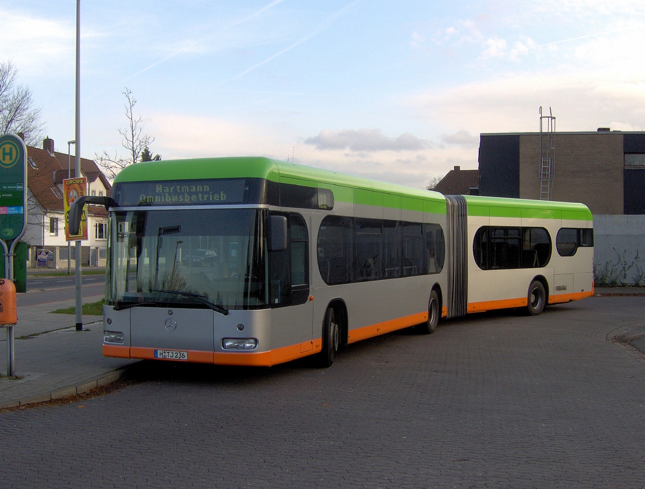 Нижняя Саксония, Mercedes-Benz O530G Irvine Citaro G № 8236