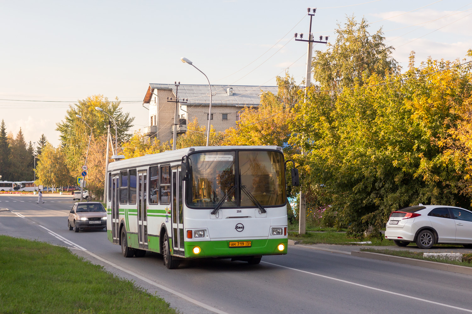 Тюменская область, ЛиАЗ-5293.00 № 256