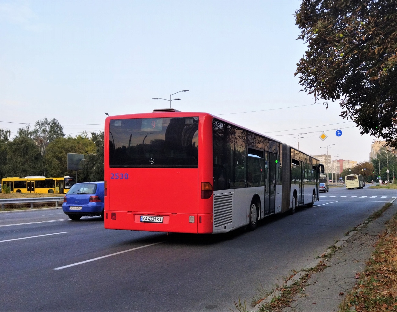 Kyjev, Mercedes-Benz O530G Citaro G č. 2530