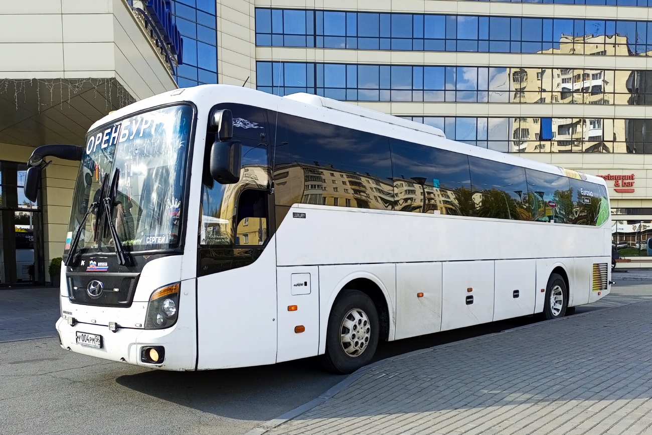 Оренбургская область, Hyundai Universe Space Luxury № У 004 РМ 56 Оренбургская область, Hyundai Universe Space Luxury № У 004 РМ 56