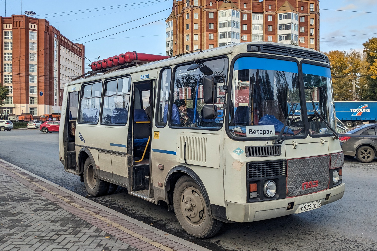 Томская область, ПАЗ-32053 № Е 922 ТЕ 70