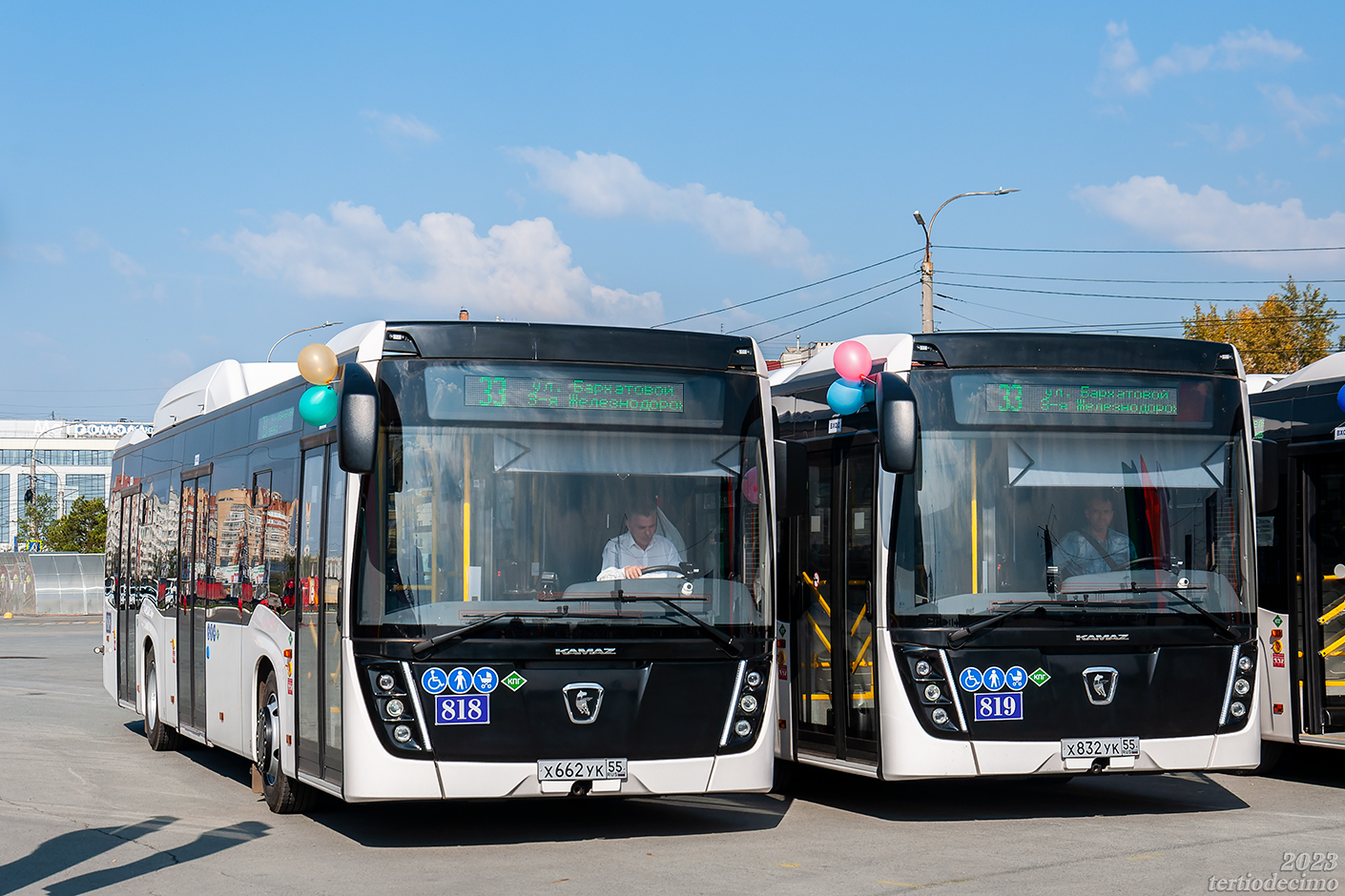 Omsk region, NefAZ-5299-40-57 (CNG) č. 818; Omsk region — 26.09.2023 — NefAZ-5299-40-57 buses presentation