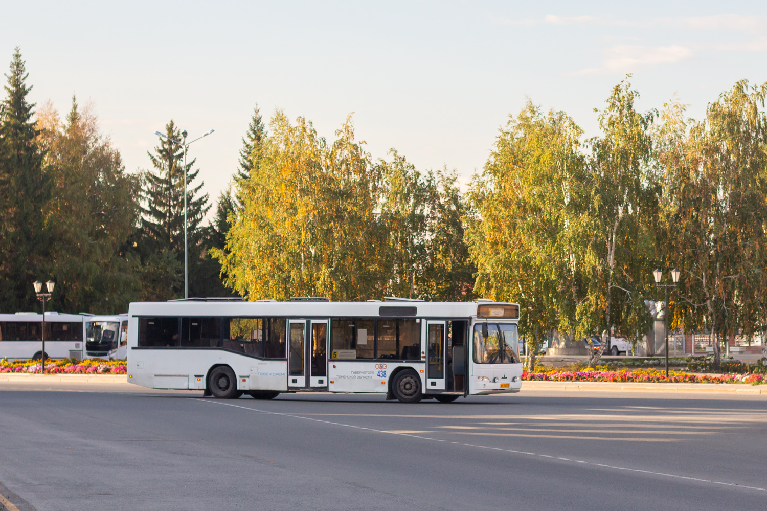 Obwód tiumeński, MAZ-103.569 Nr 438