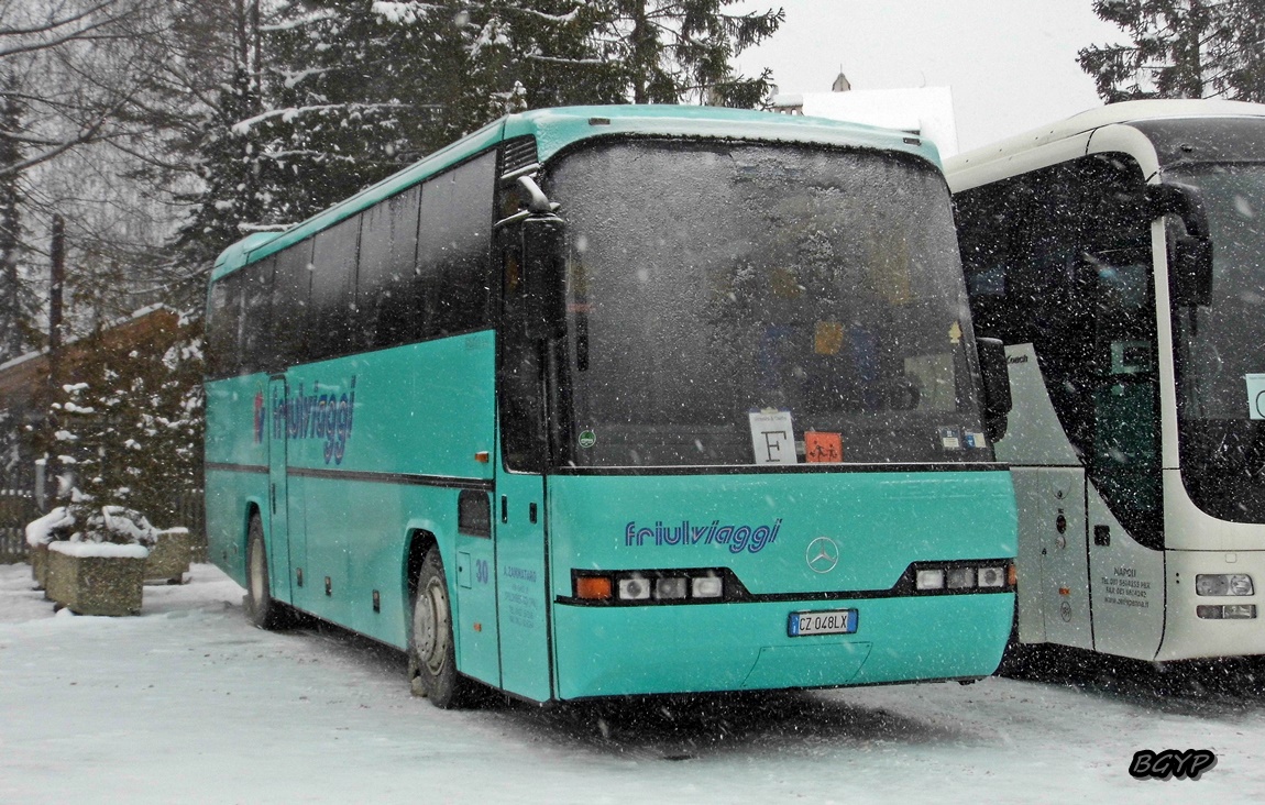 Италия, Neoplan N316SHD Transliner № 30