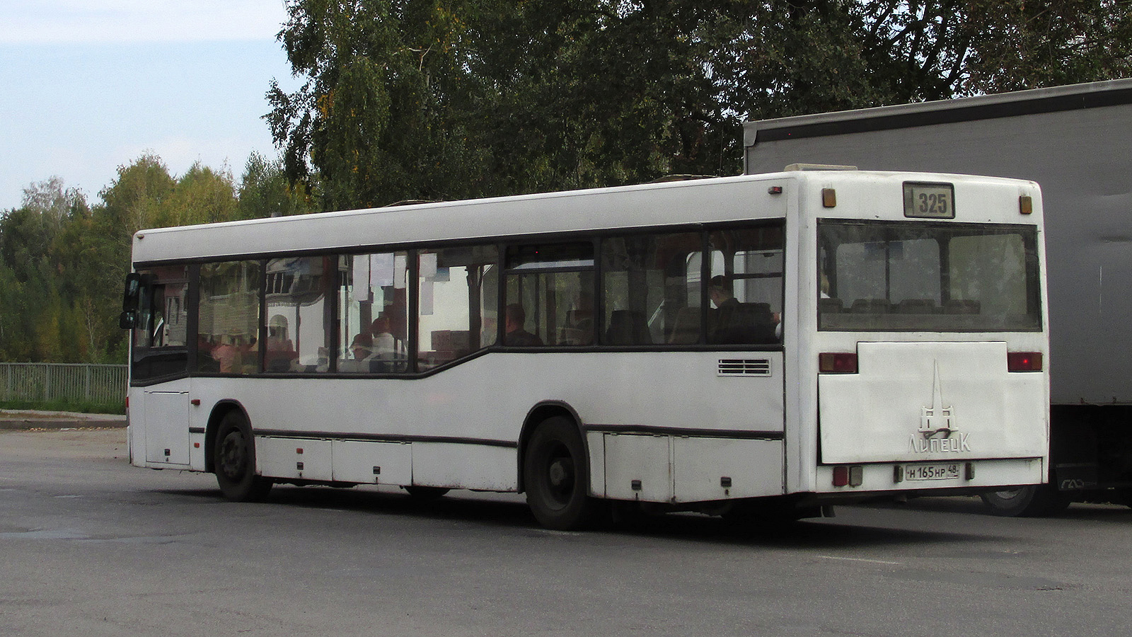 Lipetsk region, Mercedes-Benz O405N2 Nr. Н 165 НР 48