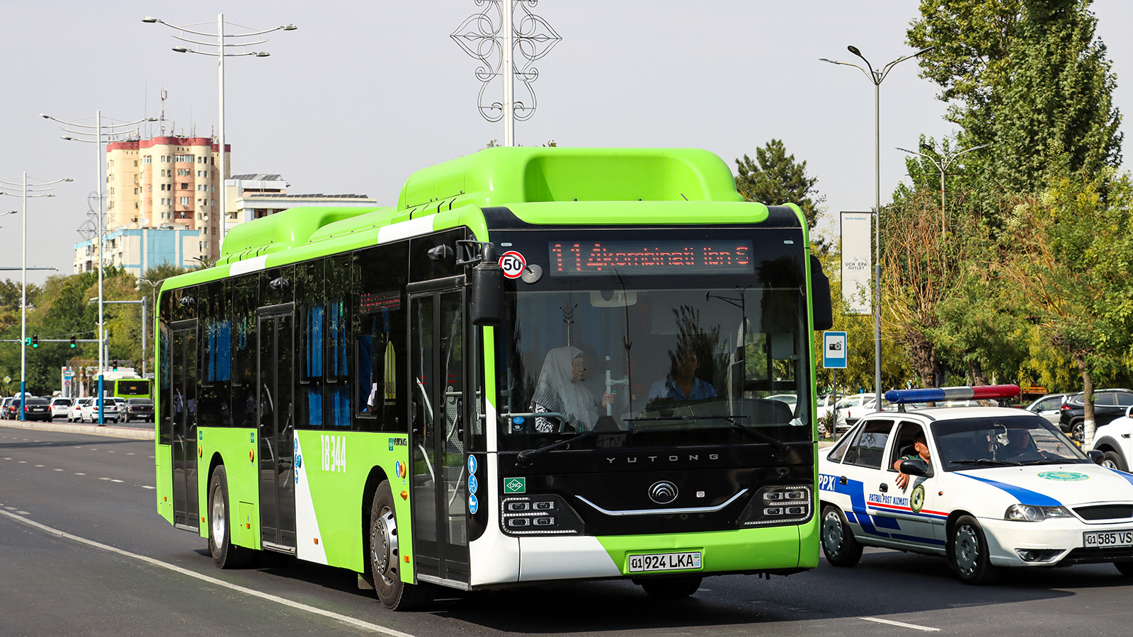 Узбекистан, Yutong ZK6126HG № 18344