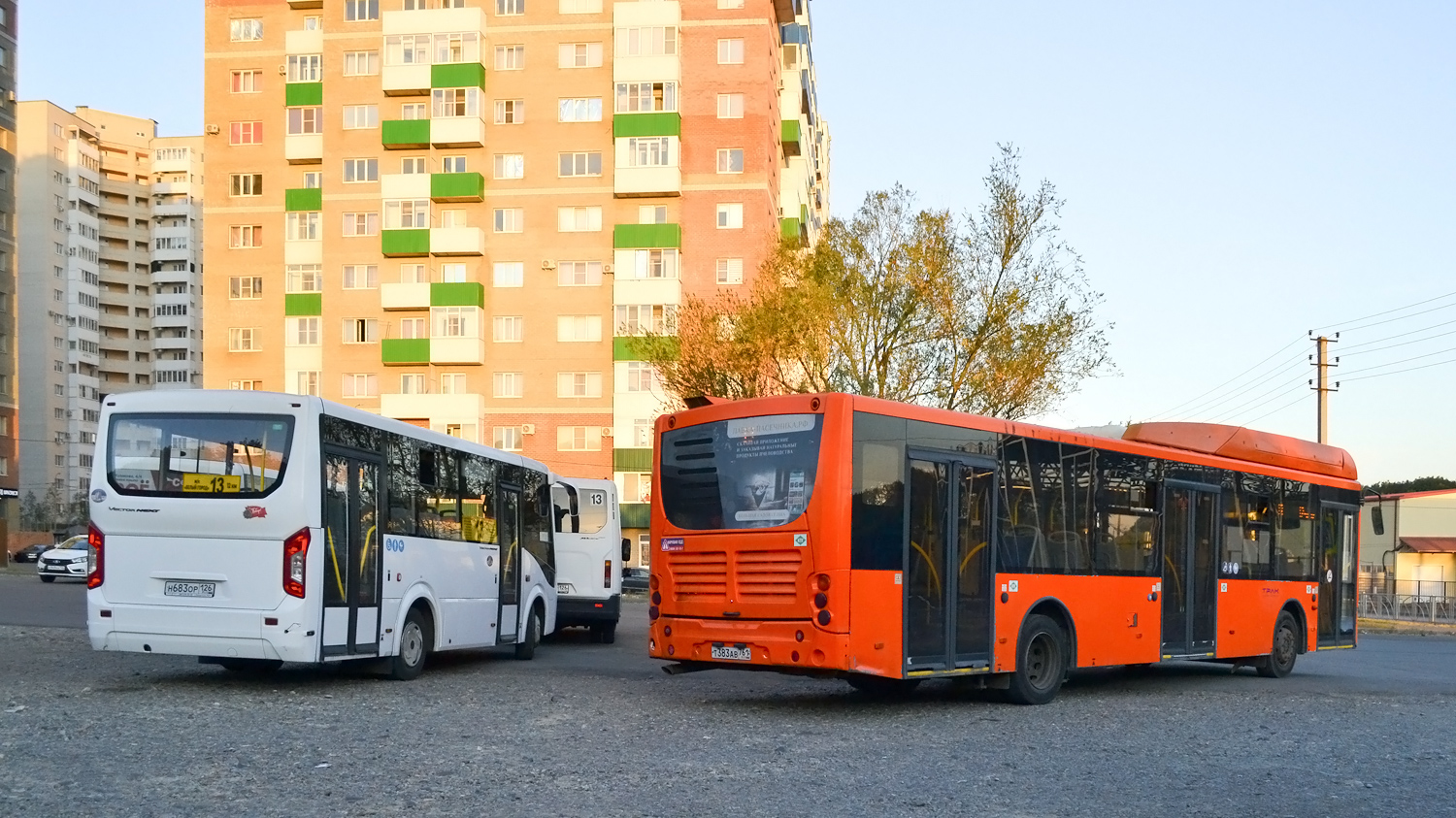 Ставропольский край, ПАЗ-320435-04 "Vector Next" № Н 683 ОР 126; Ставропольский край, Volgabus-5270.G2 (CNG) № Т 383 АВ 761