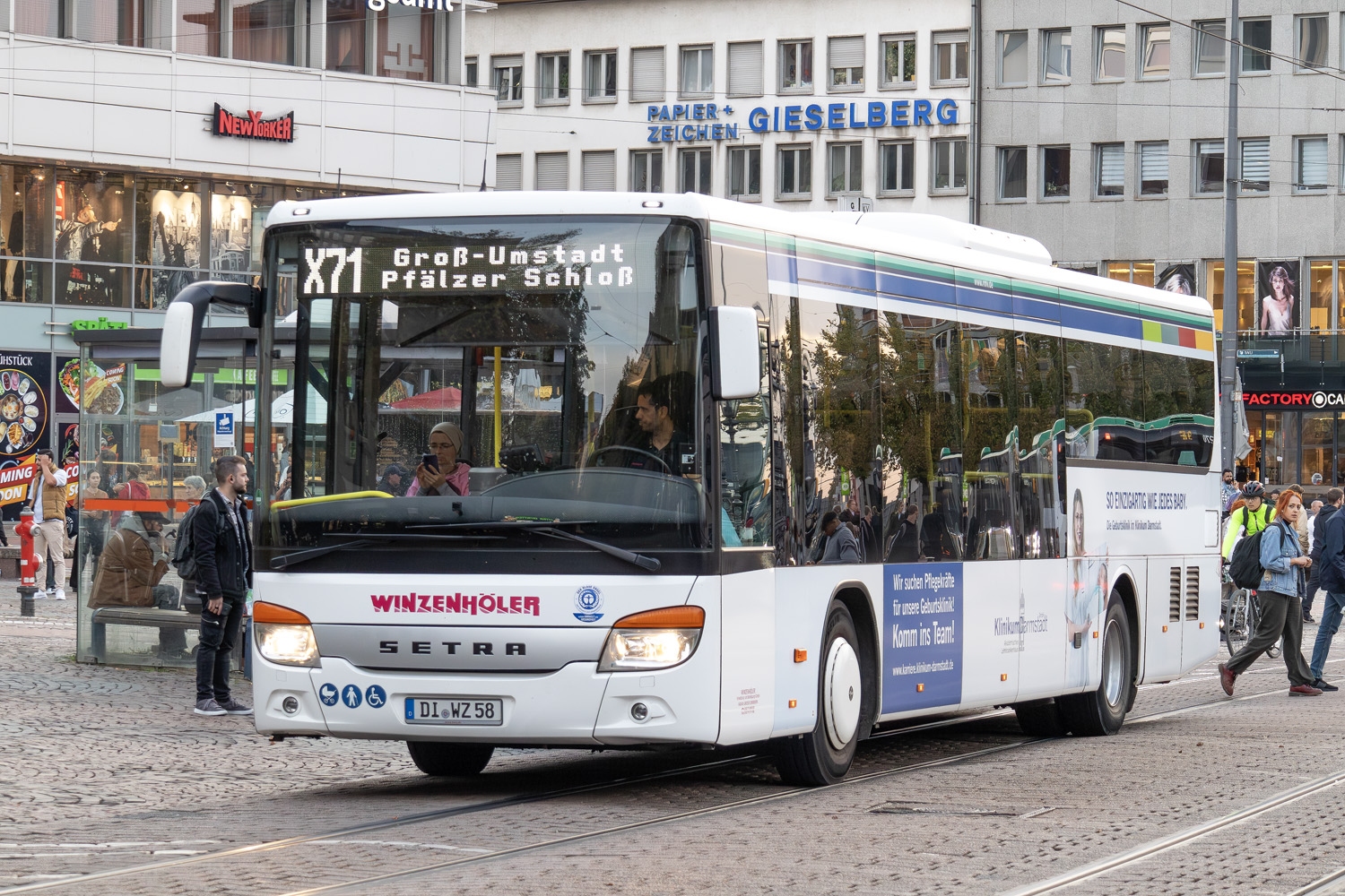 Hesse, Setra S415LE business Nr. DI-WZ 58