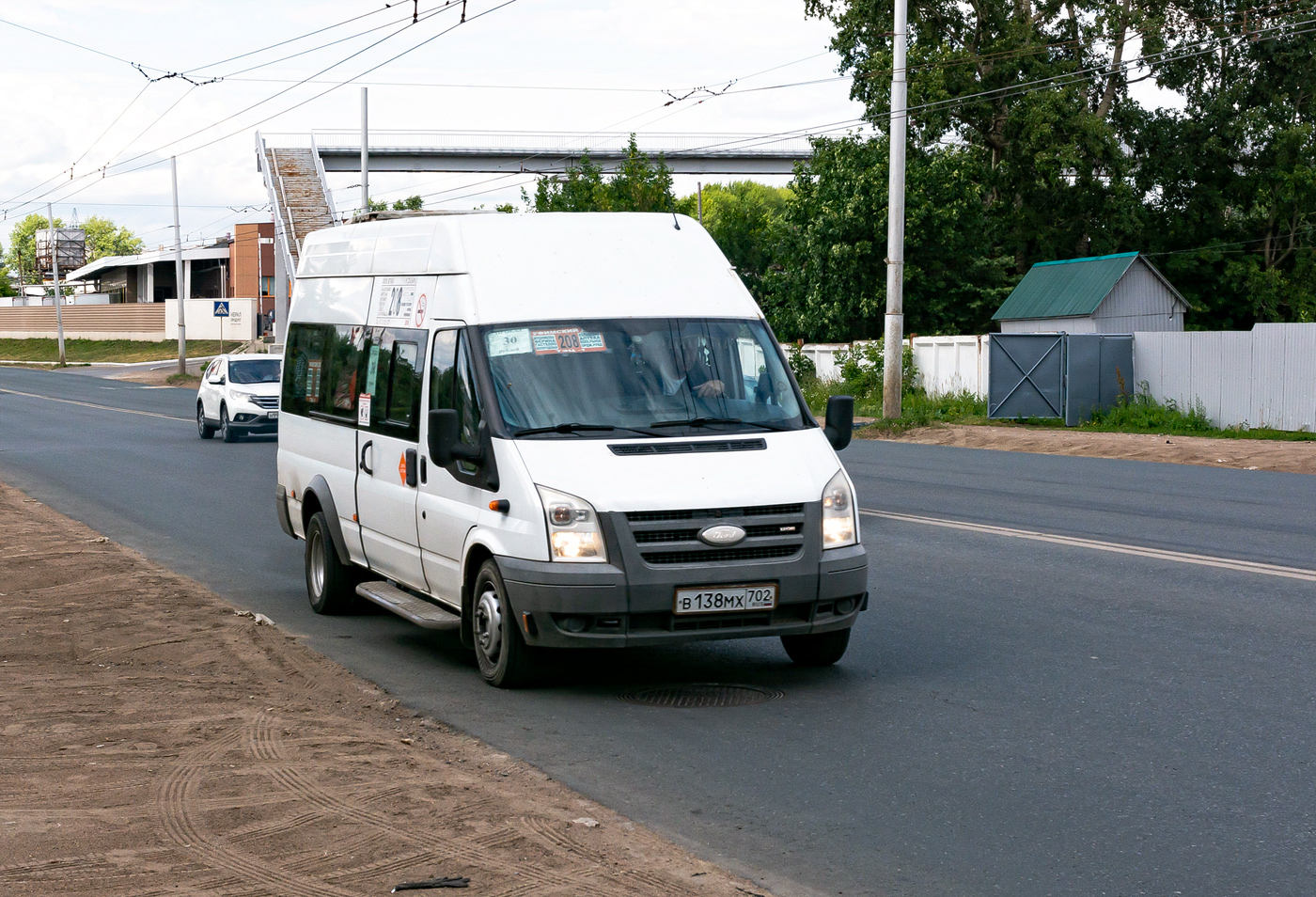 Башкортостан, Самотлор-НН-3236 (Ford Transit) № В 138 МХ 702