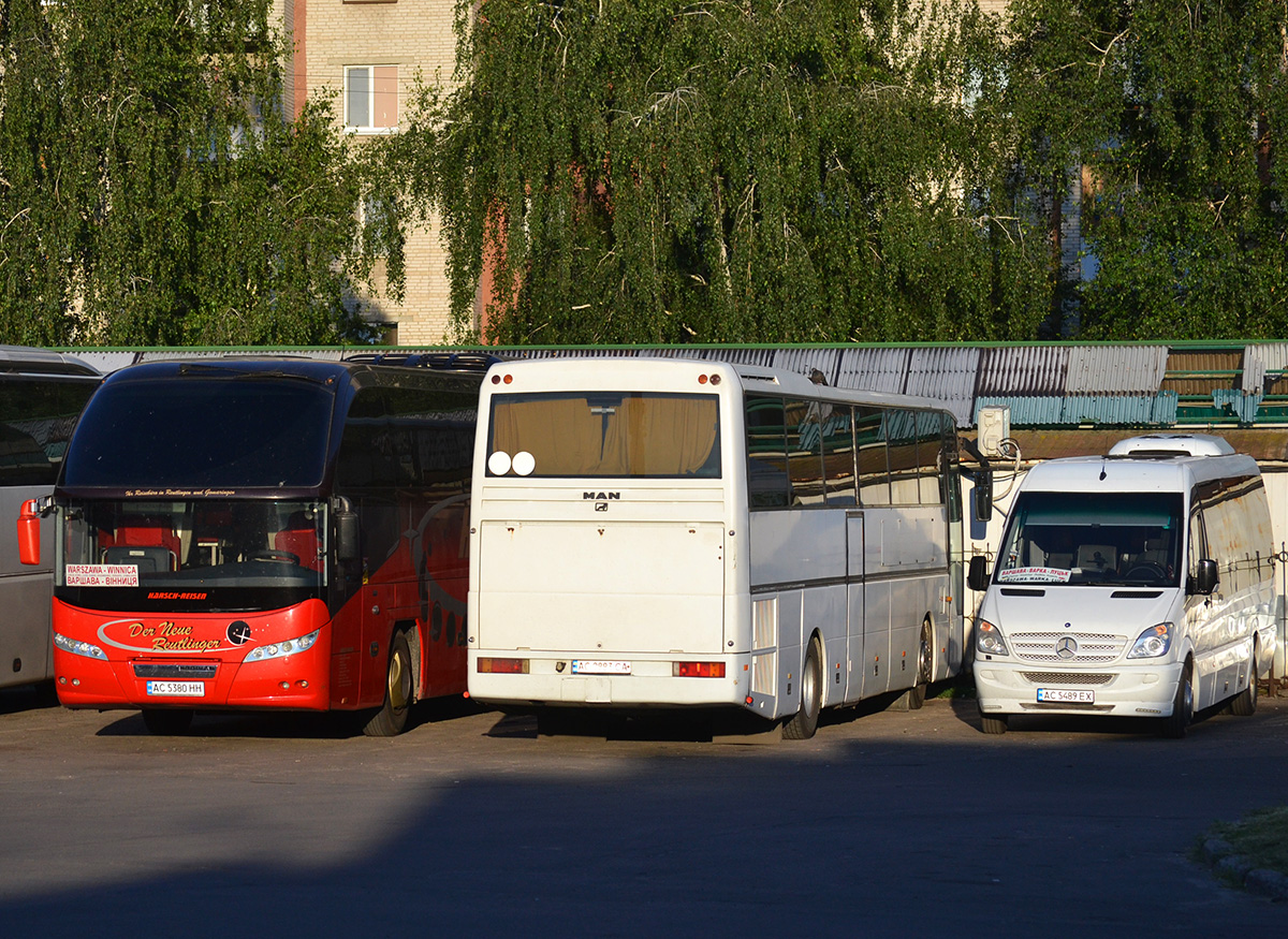 Волынская область, Neoplan P14 N1216HD Cityliner HD № AC 5380 HH; Волынская область, MAN A03 Lion's Star RH403 № AC 0883 CA; Волынская область, CMS Auto № AC 5489 EX