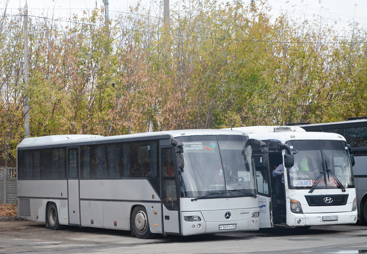 Татарстан, Mercedes-Benz O560 Intouro RH № Р 561 РУ 16; Самарская область, Hyundai Universe Space Luxury № С 805 АЕ 163