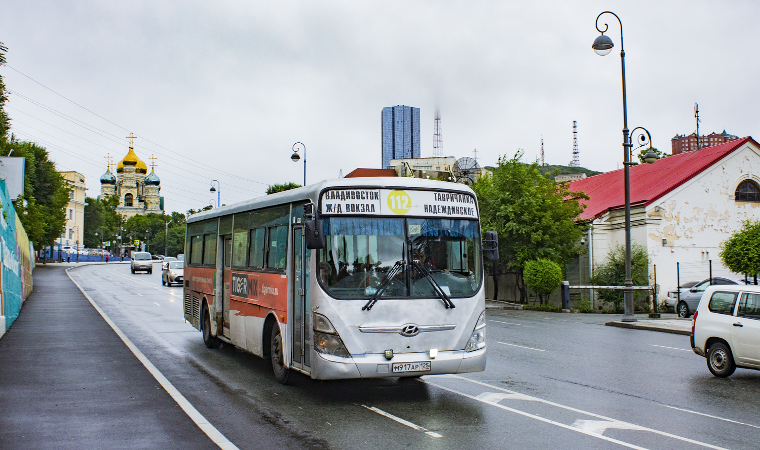 Приморский край, Hyundai New Super AeroCity 1F/L № М 917 АР 125