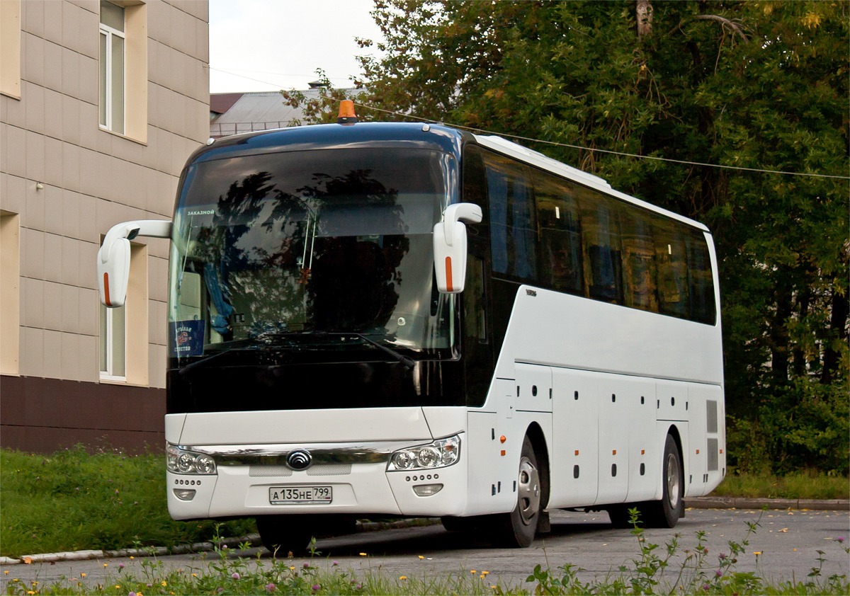 Москва, Yutong ZK6122H9 № А 135 НЕ 799