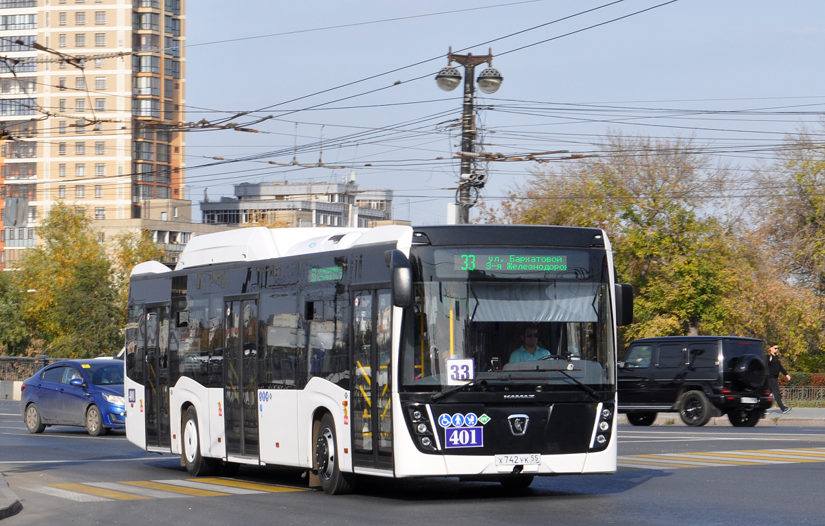 Omsk region, NefAZ-5299-40-57 (CNG) № 401