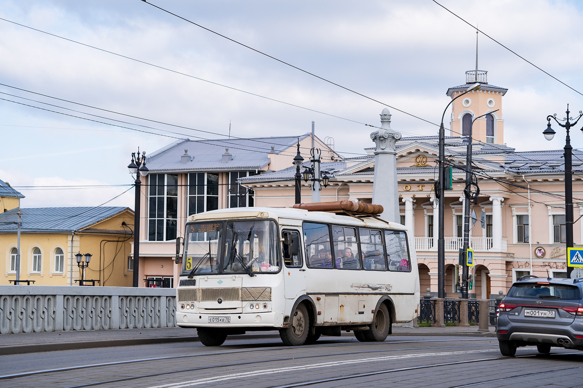 Томская область, ПАЗ-32054 № Е 015 КВ 70