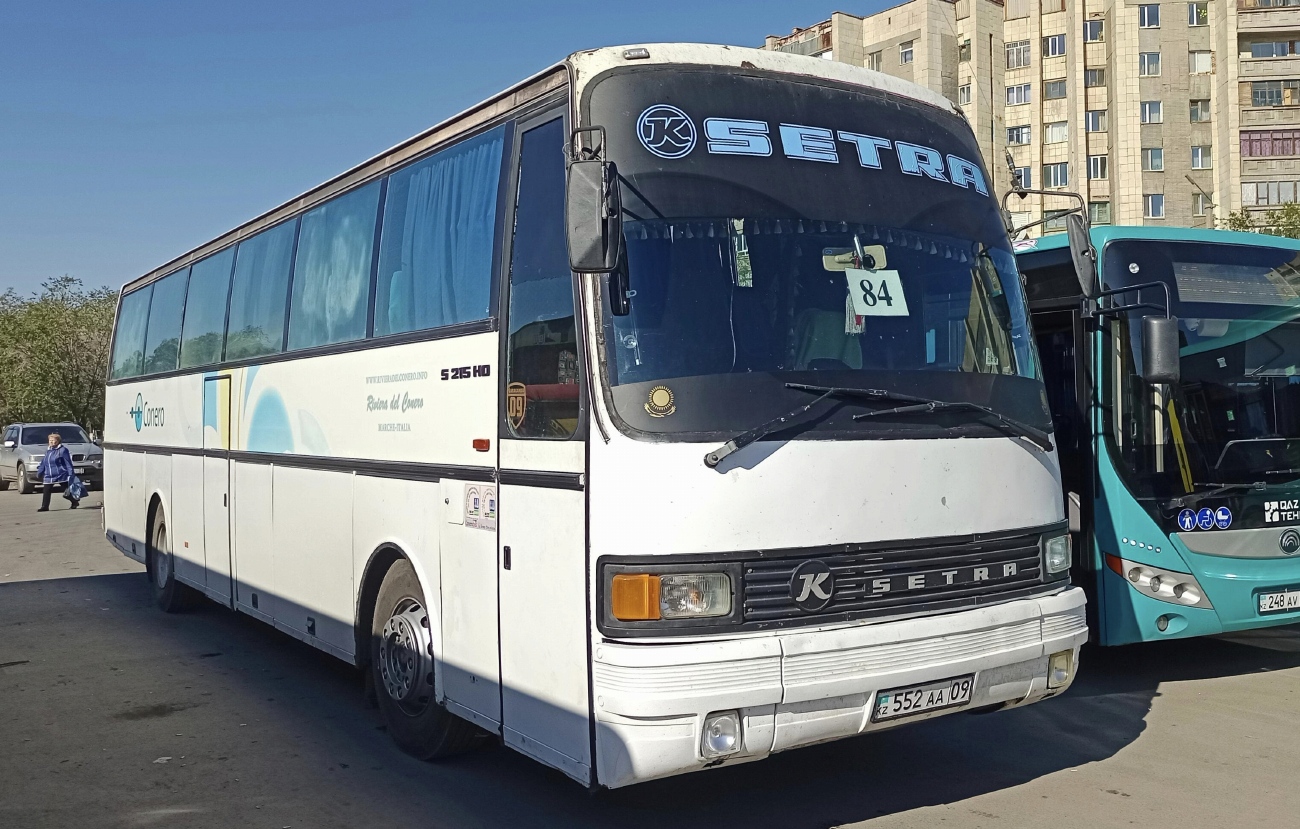 Карагандинская область, Setra S215HD № 552 AA 09