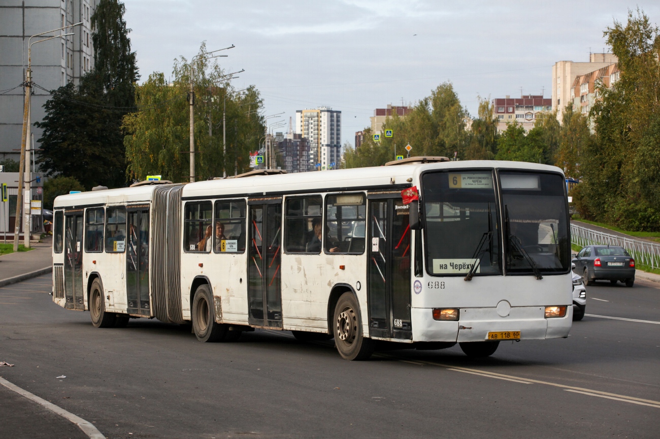 Псковская область, Mercedes-Benz O345G № 688