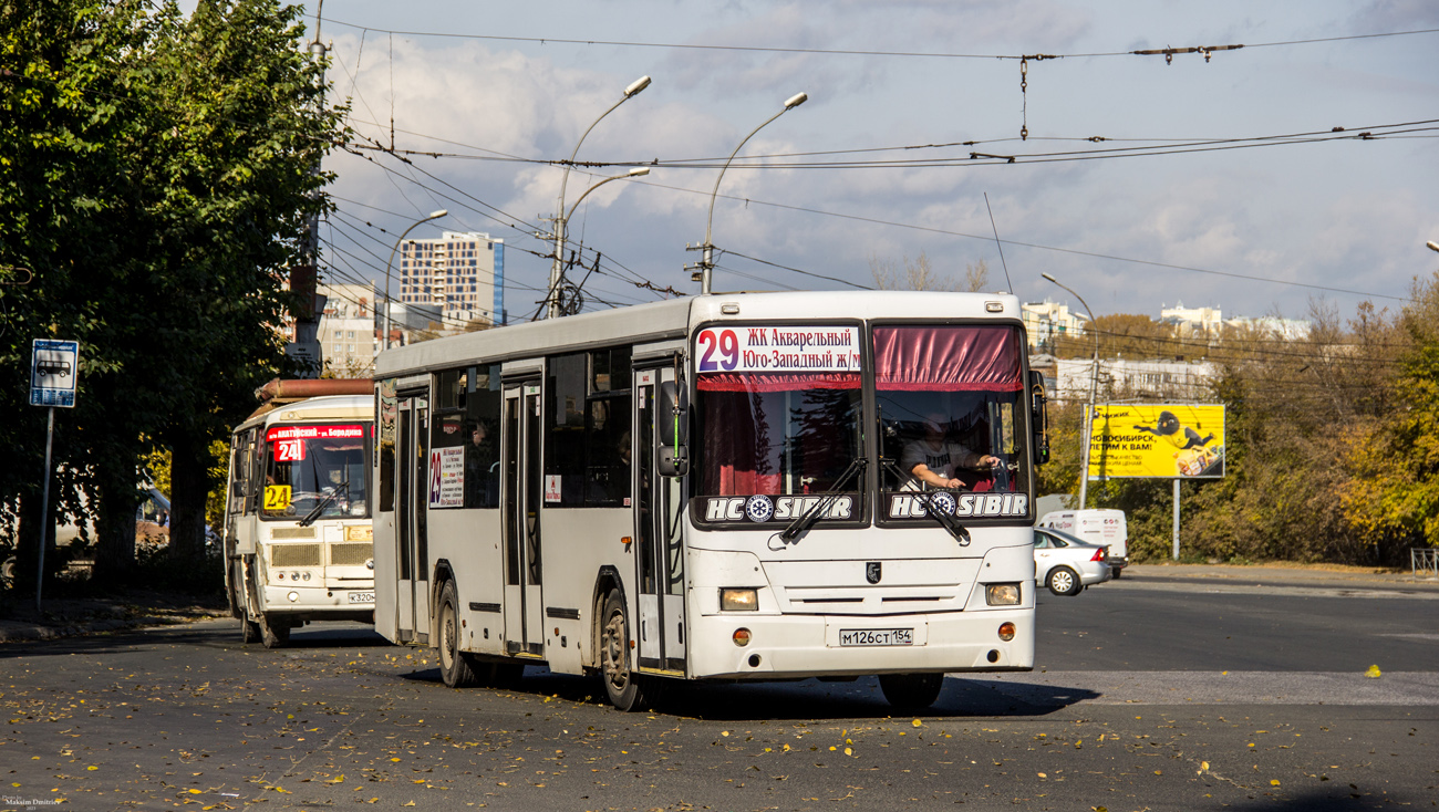 Novosibirsk region, NefAZ-5299-20-33 č. М 126 СТ 154