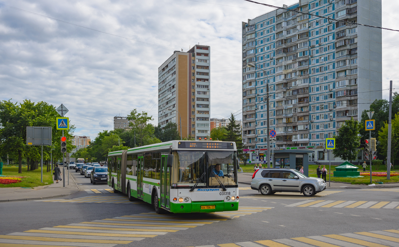 Moskau, LiAZ-6213.20 Nr. 031318