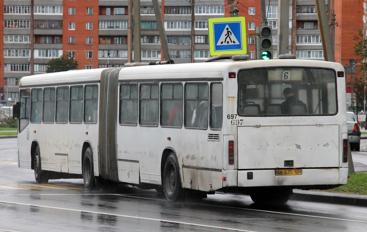 Псковская область, Mercedes-Benz O345G № 697