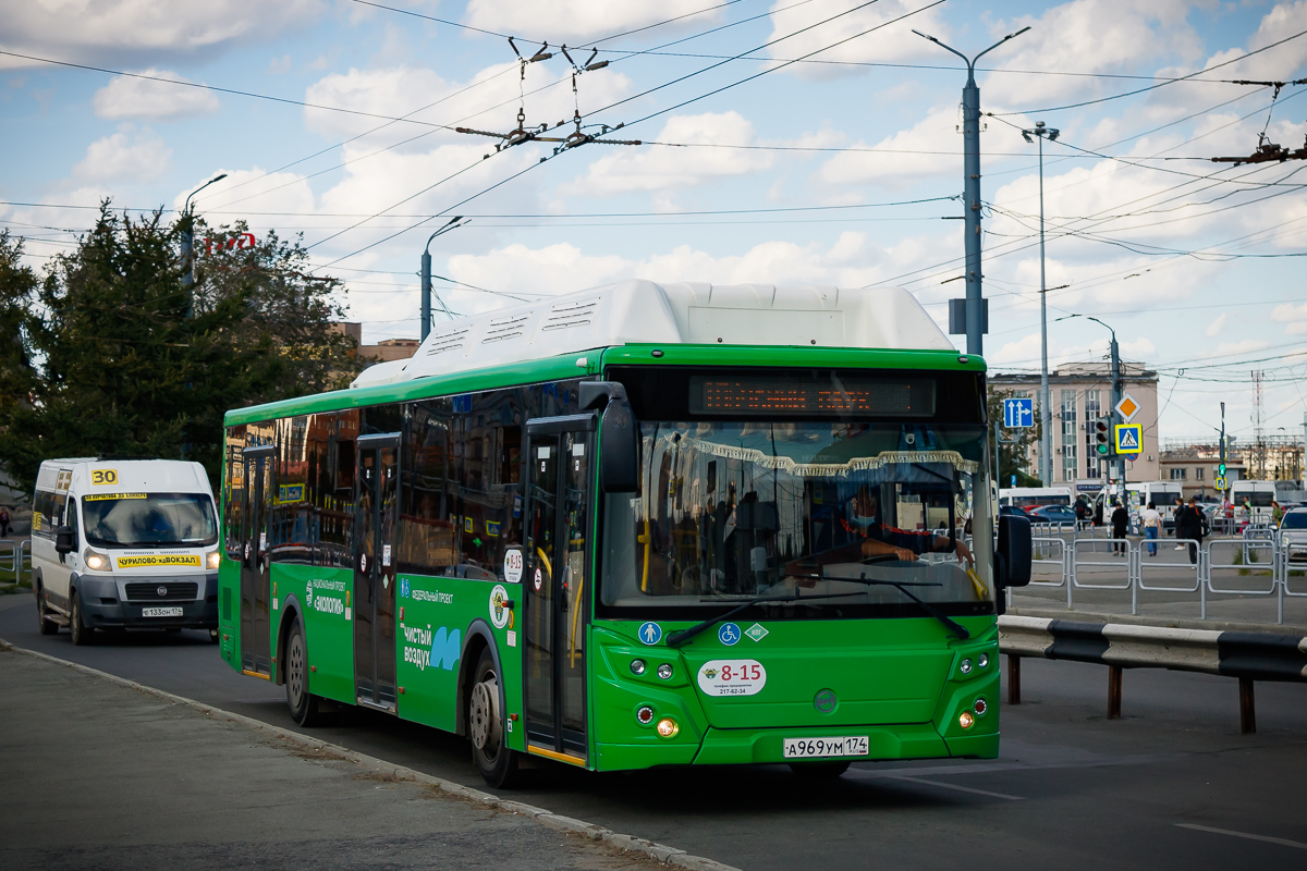 Челябинская область, ЛиАЗ-5292.67 (CNG) № 8-15