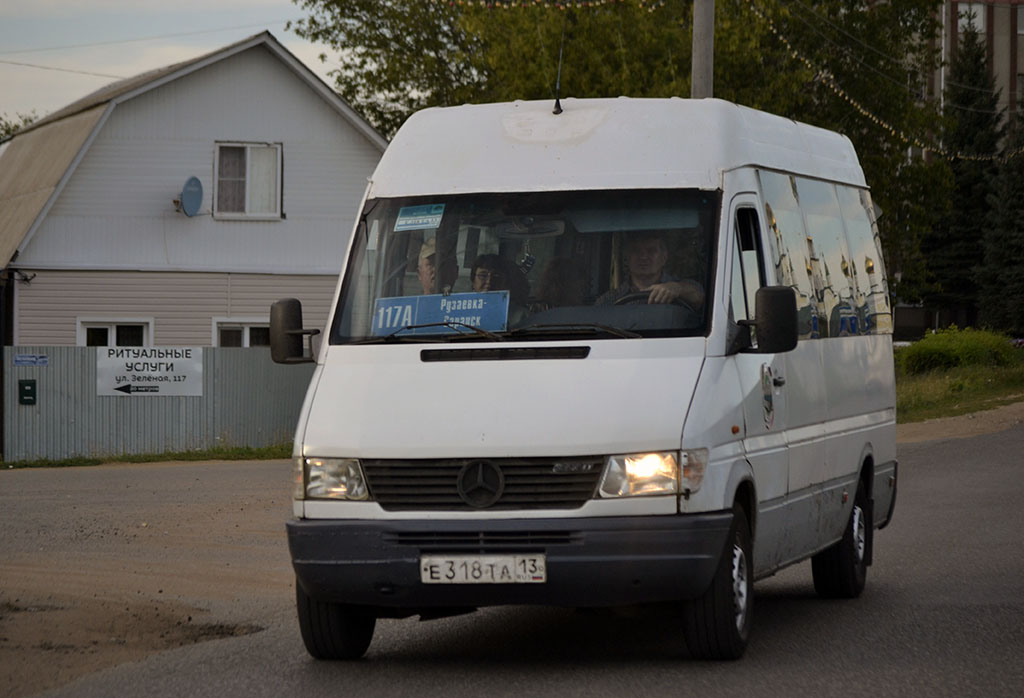 Мордовия, Mercedes-Benz Sprinter W903 312D № Е 318 ТА 13