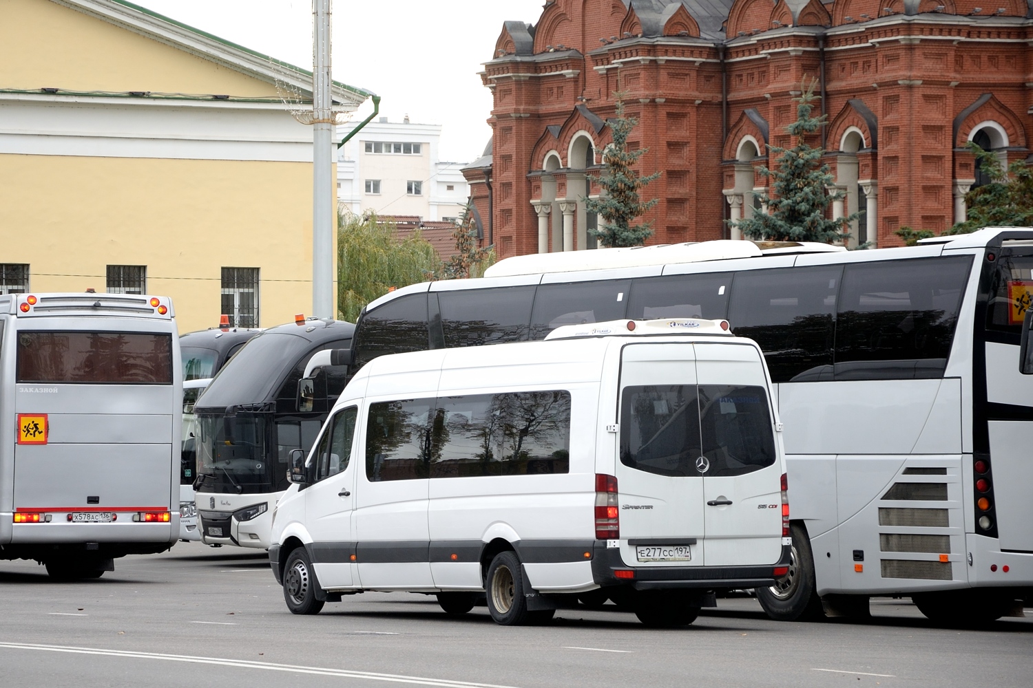 Москва, Mercedes-Benz Sprinter W906 515CDI № Е 277 СС 197