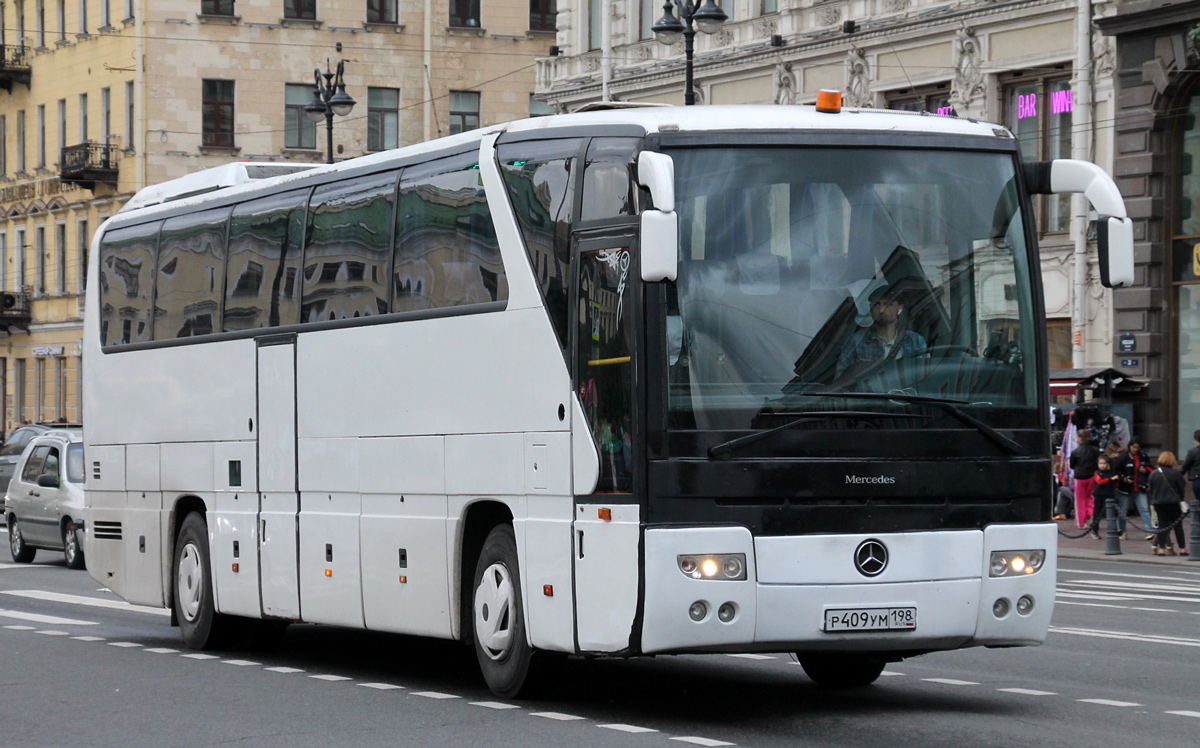 Санкт-Петербург, Mercedes-Benz O350-15RHD Tourismo № Р 409 УМ 198