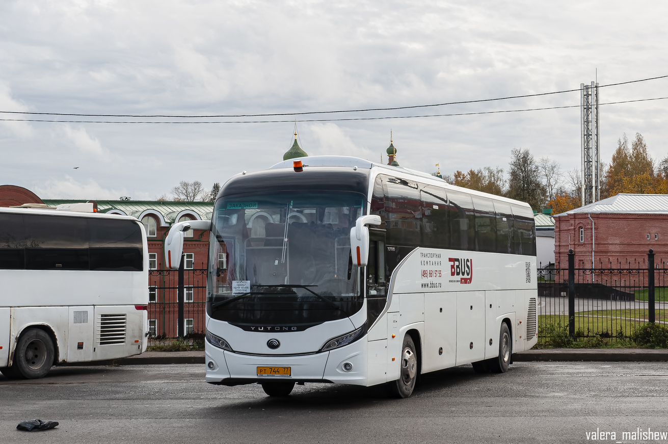 Москва, Yutong C12PRO (ZK6128H) № РТ 744 77