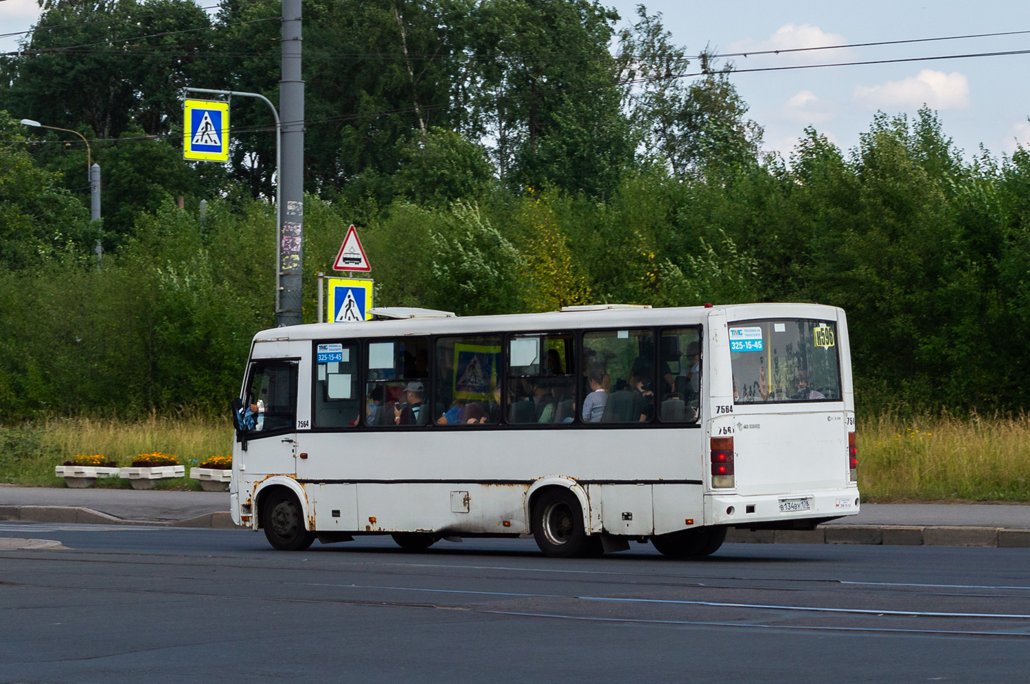 Санкт-Петербург, ПАЗ-320412-05 № 7564