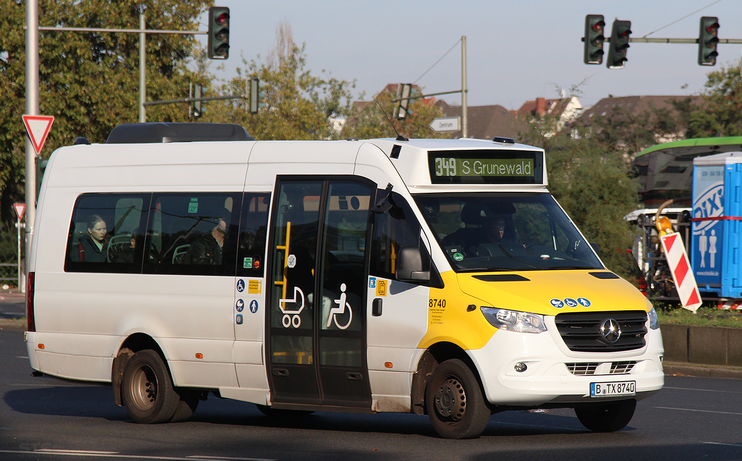 Берлин, Tremonia Sprinter City 45 № 8740