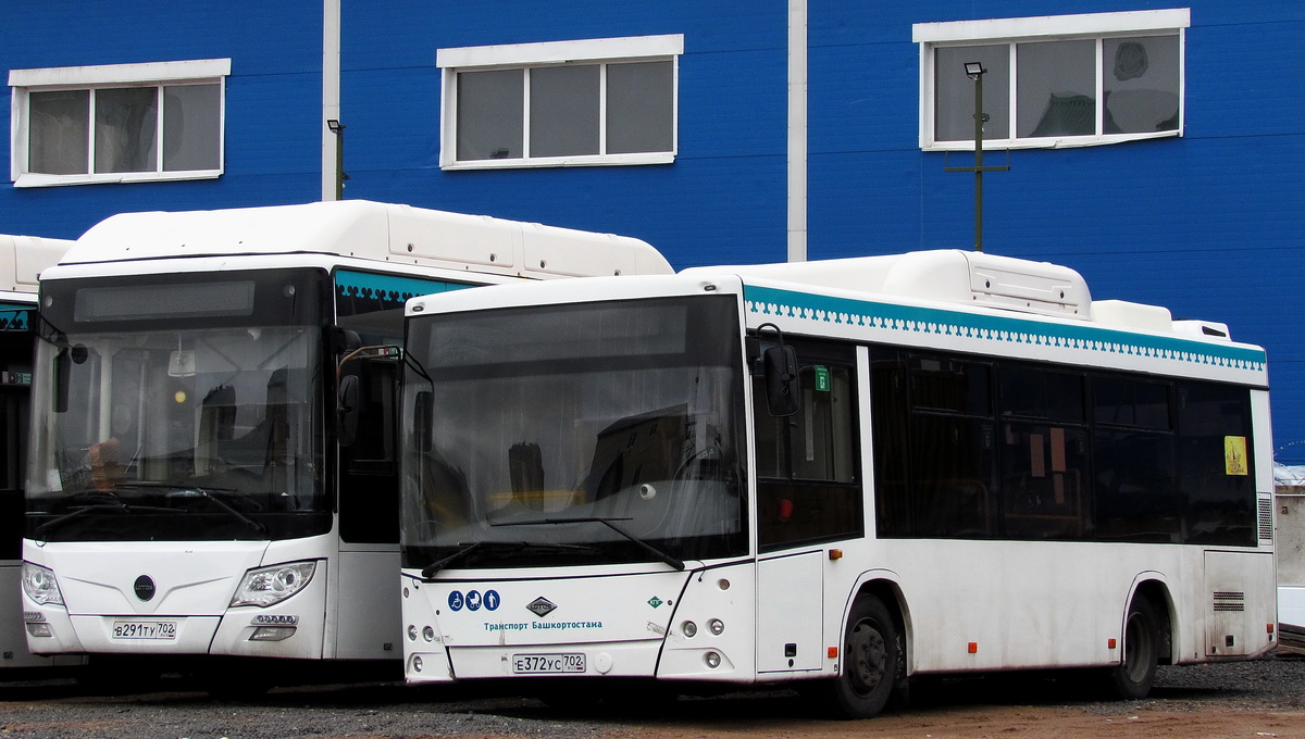 Башкортостан, Lotos-206 № Е 372 УС 702