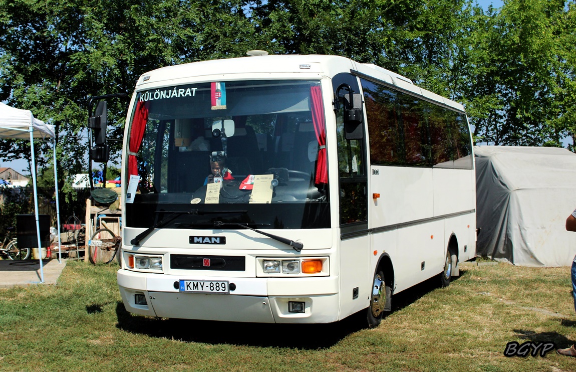 Венгрия, Ikarus EAG E13.20 № KMY-889; Венгрия — XII. Nemzetközi Ikarus, Csepel és Veteránjármű Találkozó, Folyás (2019)