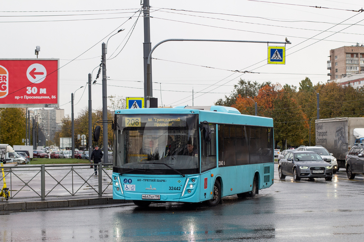 Sankt Petersburg, MAZ-206.945 Nr 32442