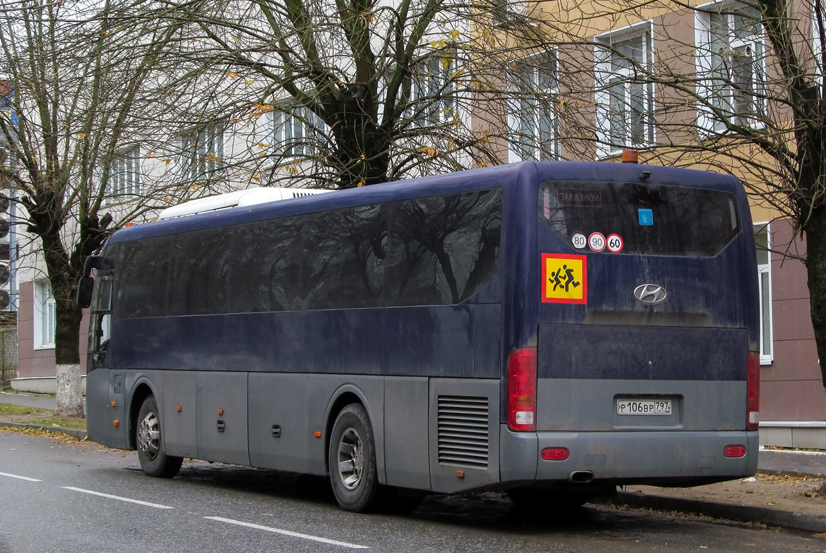 Moskva, Hyundai Universe Space Luxury č. Р 106 ВР 797