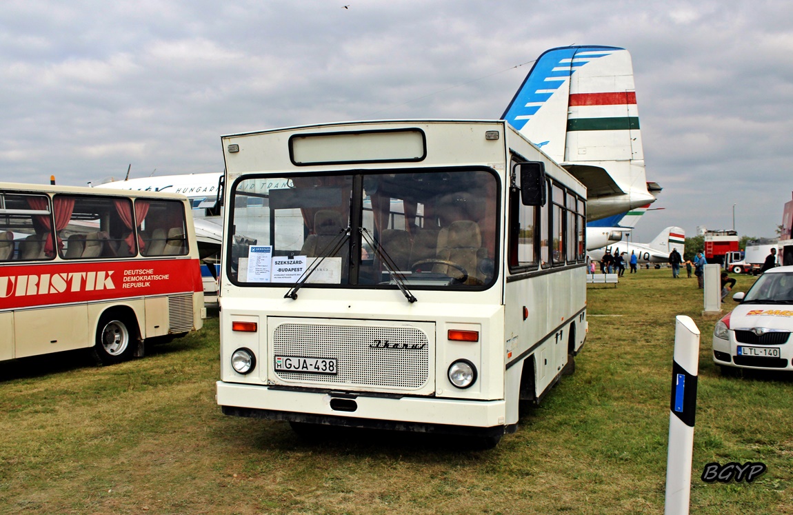 Maďarsko, Ikarus 553.03 č. GJA-438; Maďarsko — III. Ikarus Találkozó, Aeropark (2021)