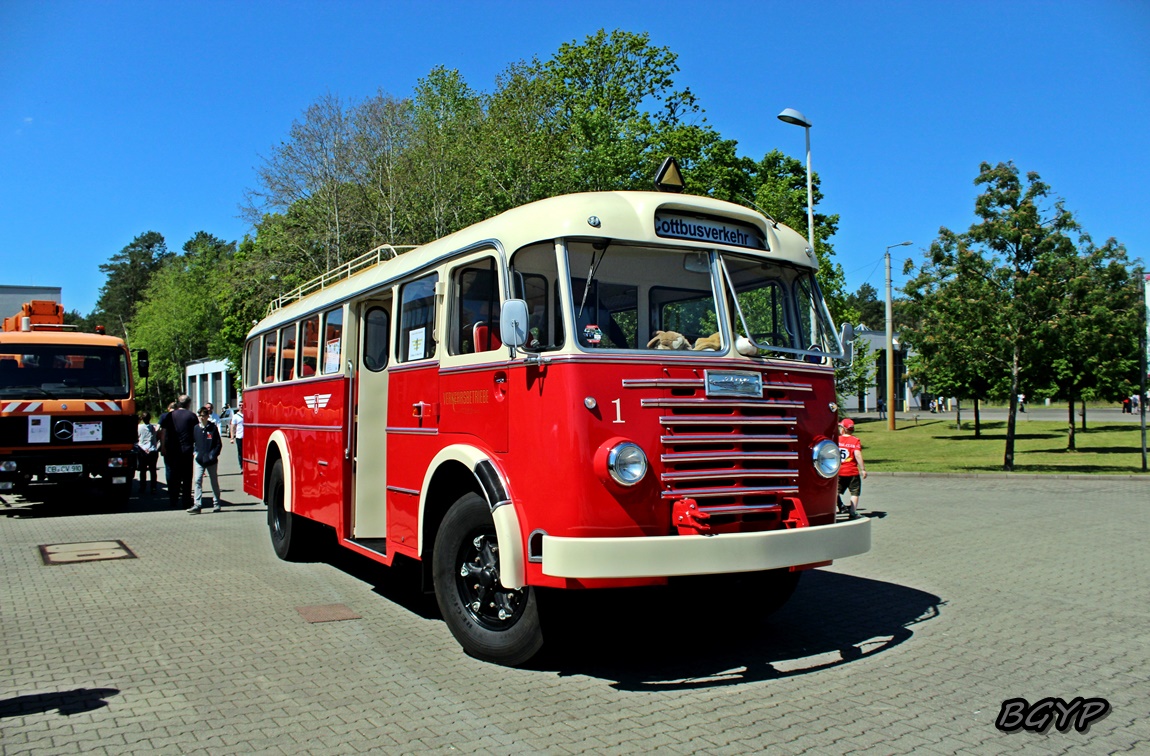 Бранденбург, Ikarus 601 № 1