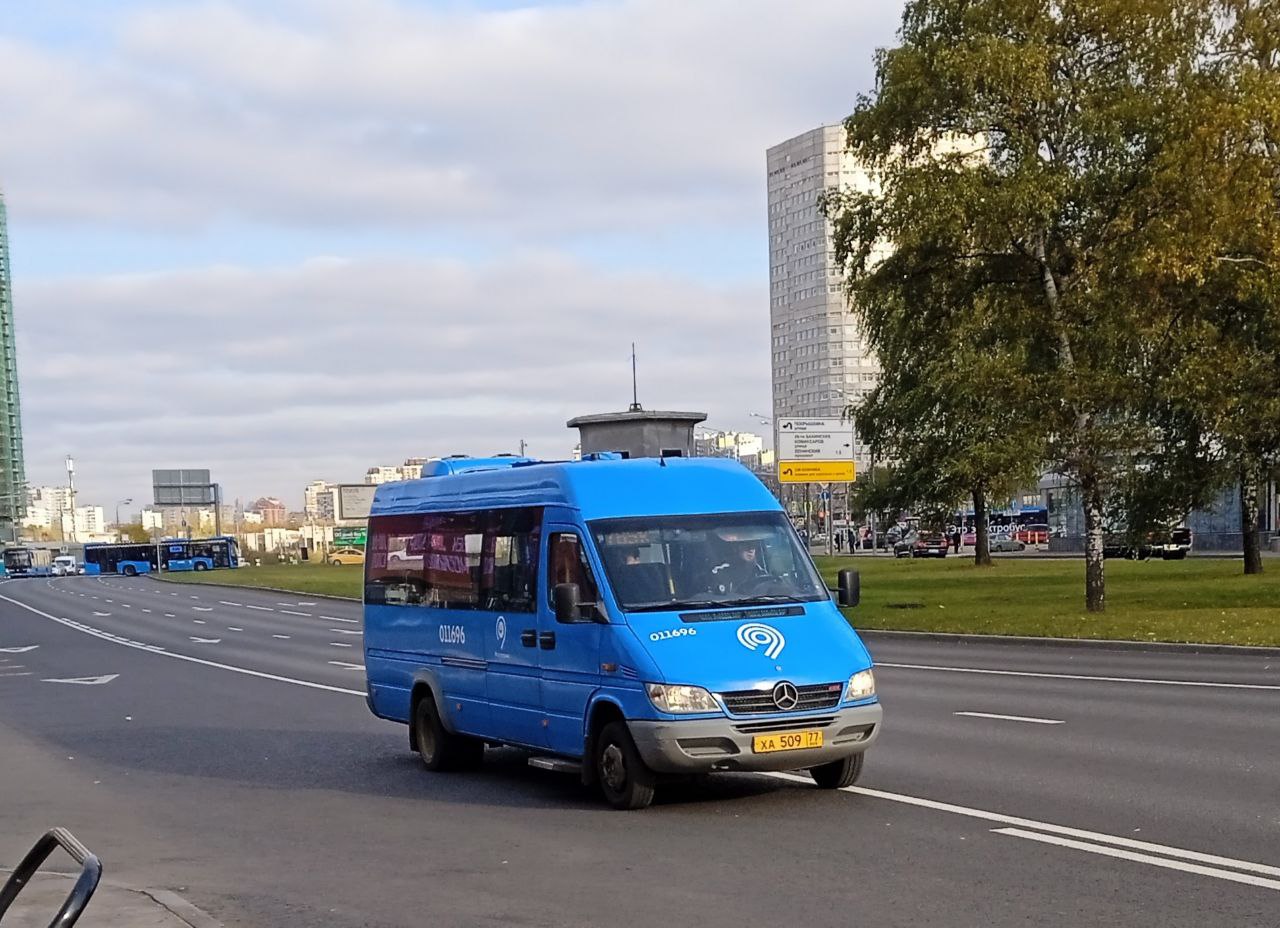 Москва, Луидор-223206 (MB Sprinter Classic) № 011696