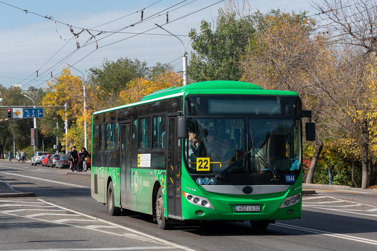 Алматы, Yutong ZK6118HGA № 1844