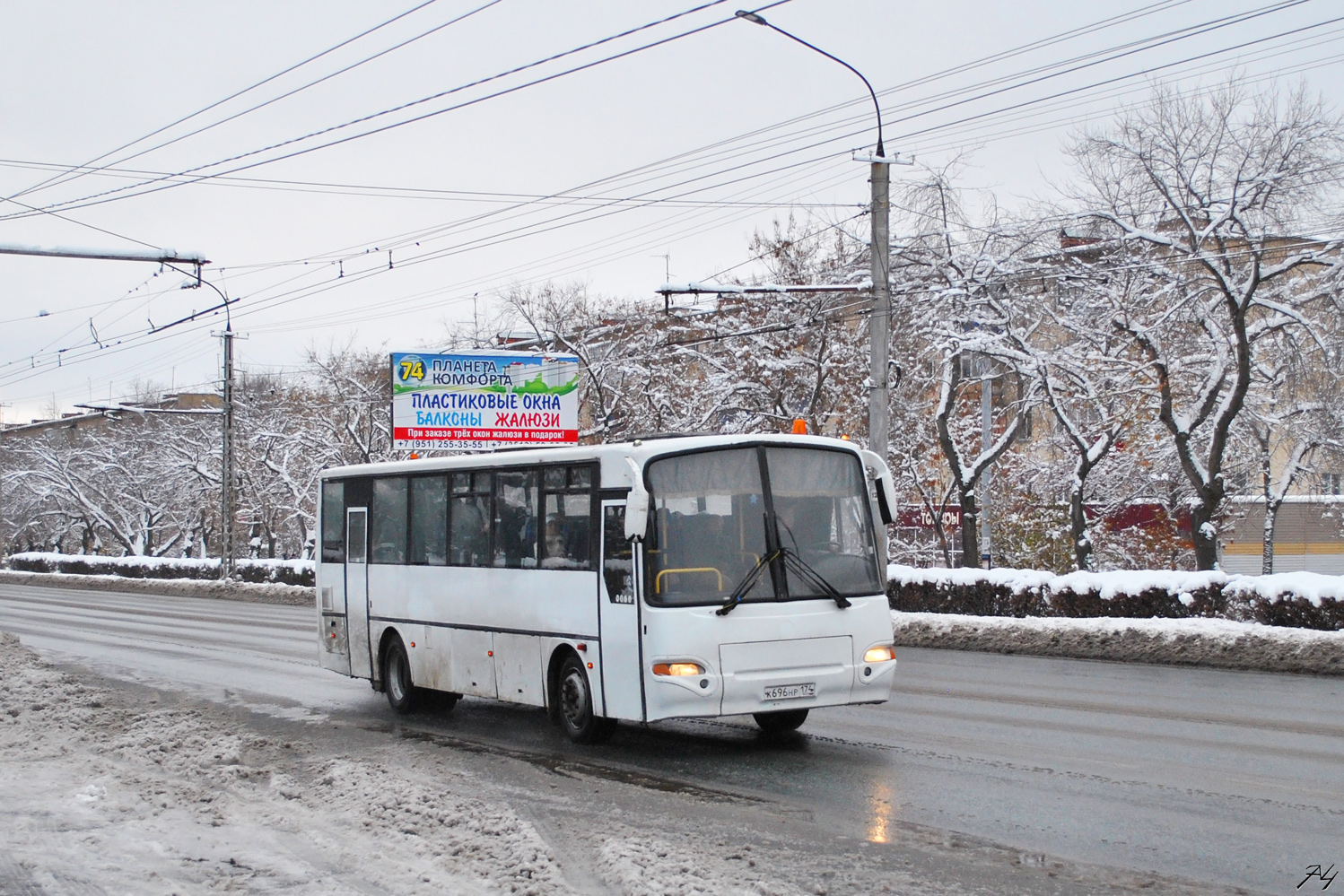 Челябинская область, КАвЗ-4238-02 № К 696 НР 174