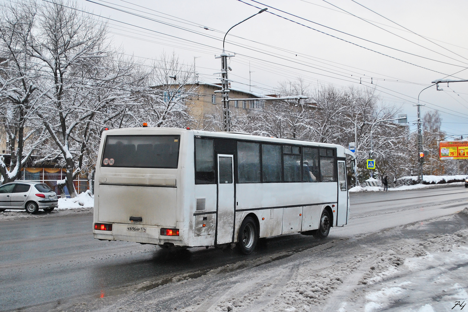 Челябинская область, КАвЗ-4238-02 № К 696 НР 174