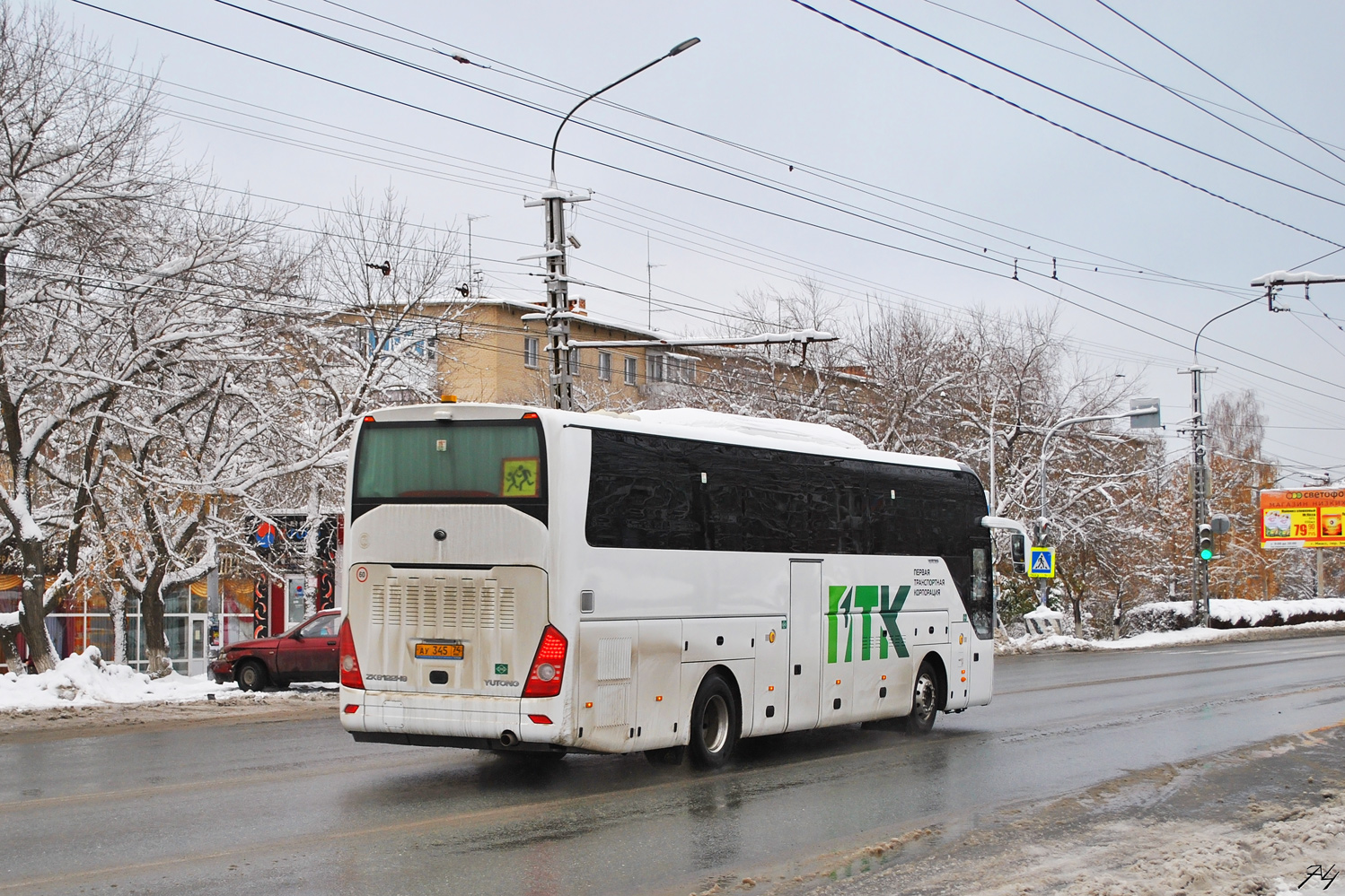 Челябинская область, Yutong ZK6122H9 № АУ 345 74