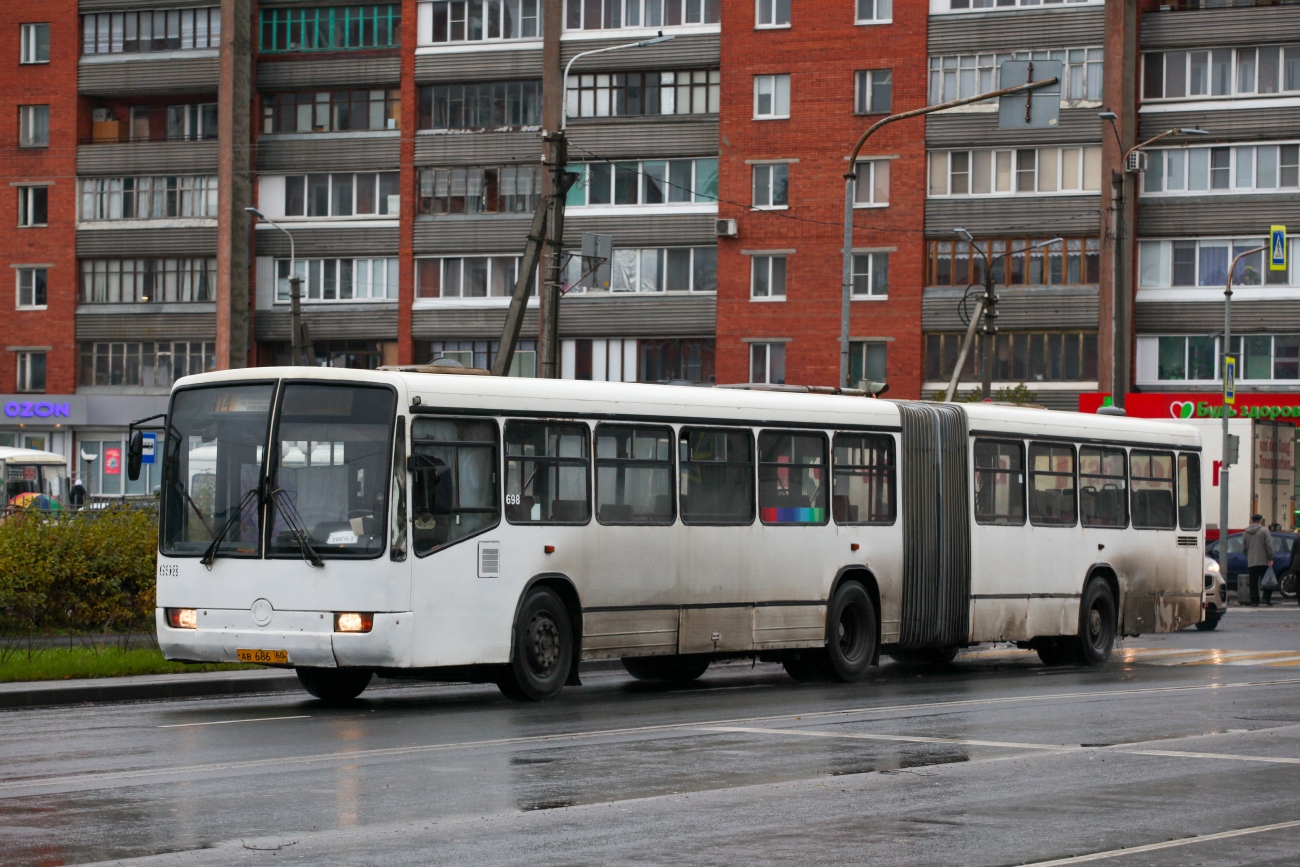 Псковская область, Mercedes-Benz O345G № 698