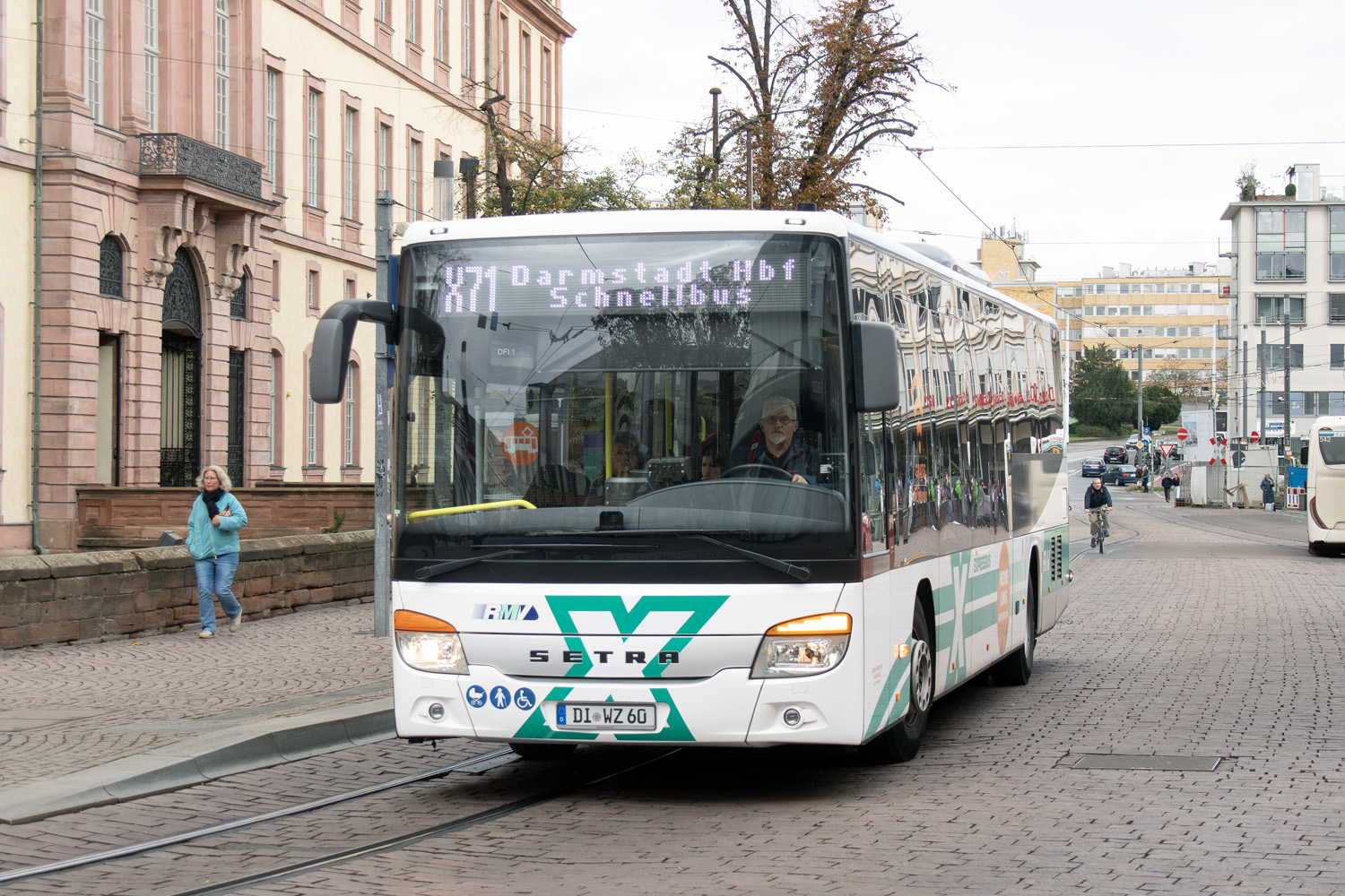 Гессен, Setra S415LE business № DI-WZ 60