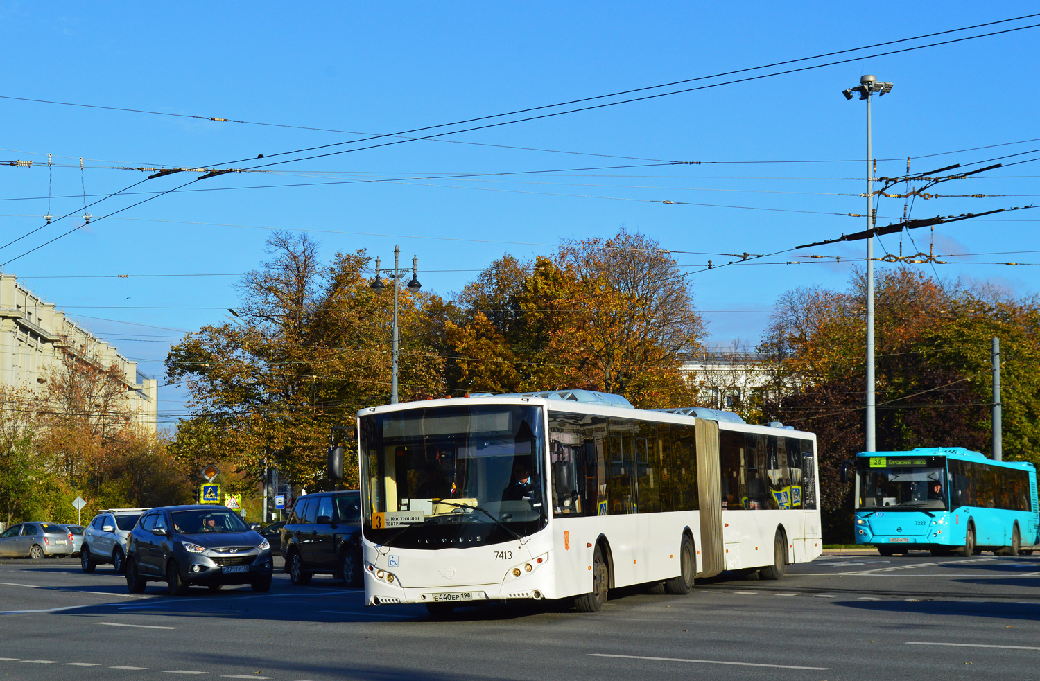 Szentpétervár, Volgabus-6271.05 sz.: 7413