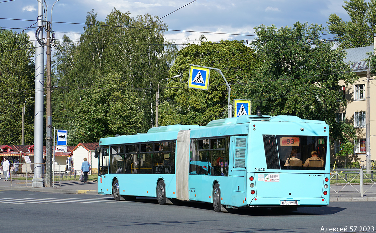 Санкт-Петербург, МАЗ-216.066 № 2440