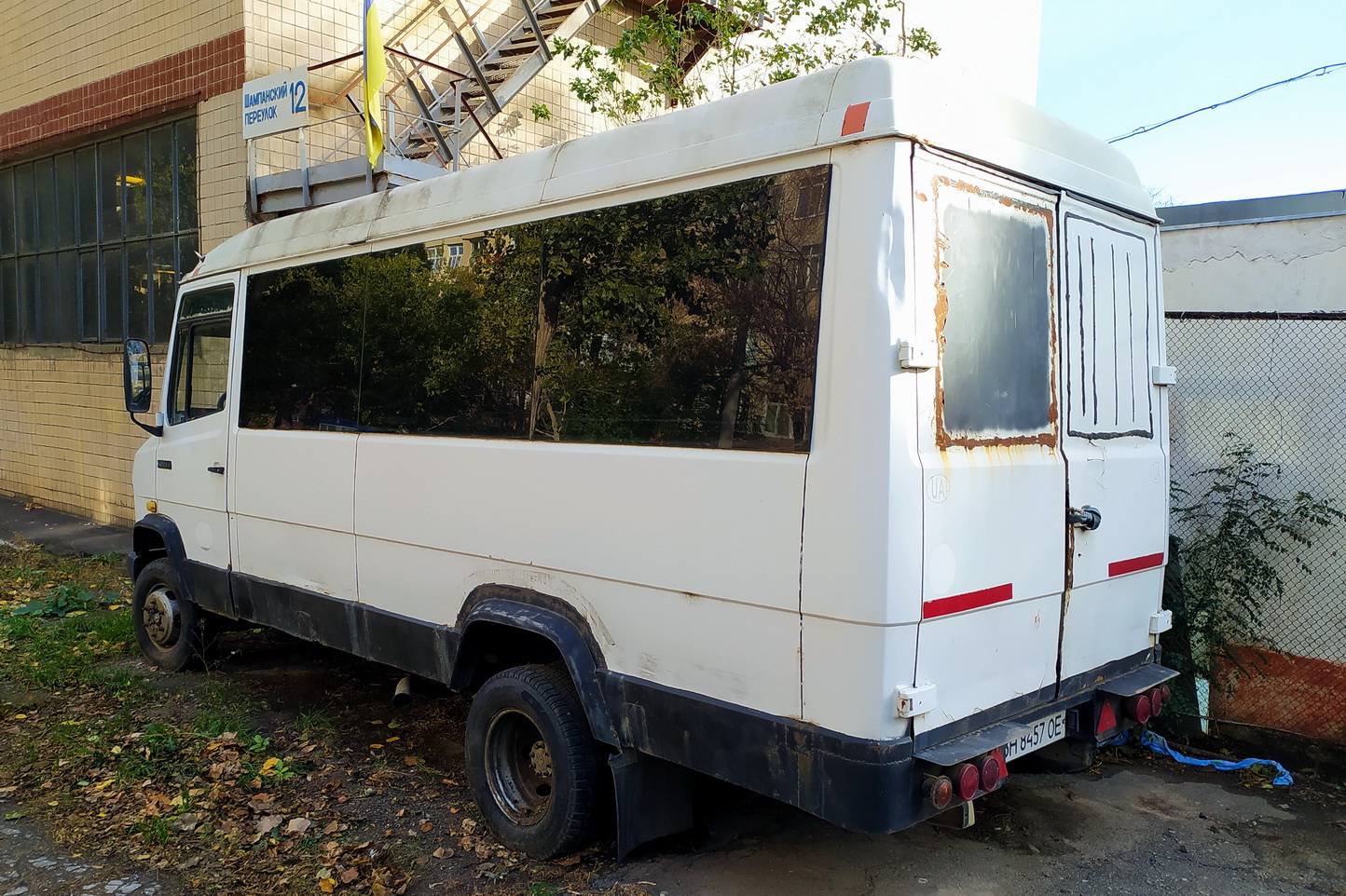 Odessa region, Mercedes-Benz T2 609D Nr. BH 8457 OE