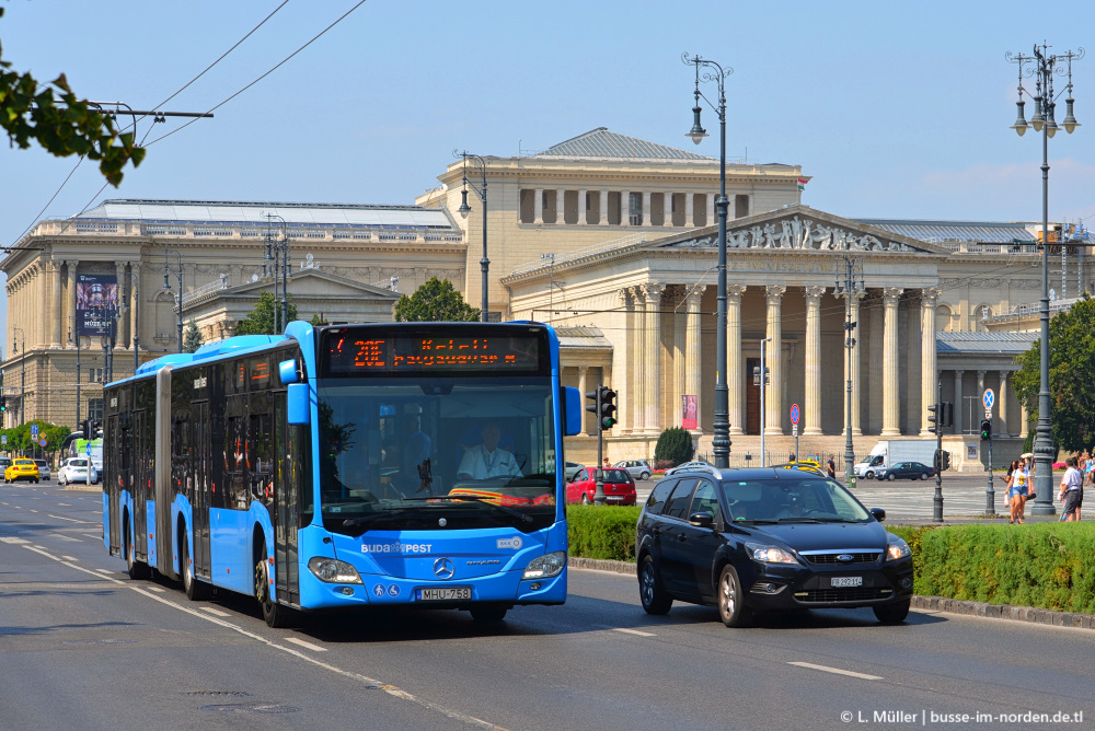 Венгрия, Mercedes-Benz Citaro C2 G № MHU-758