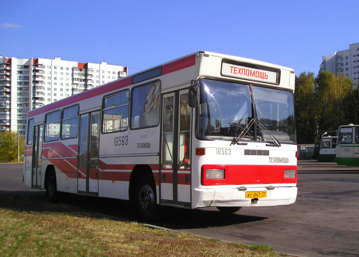 Москва, Mercedes-Benz O325 № 16563