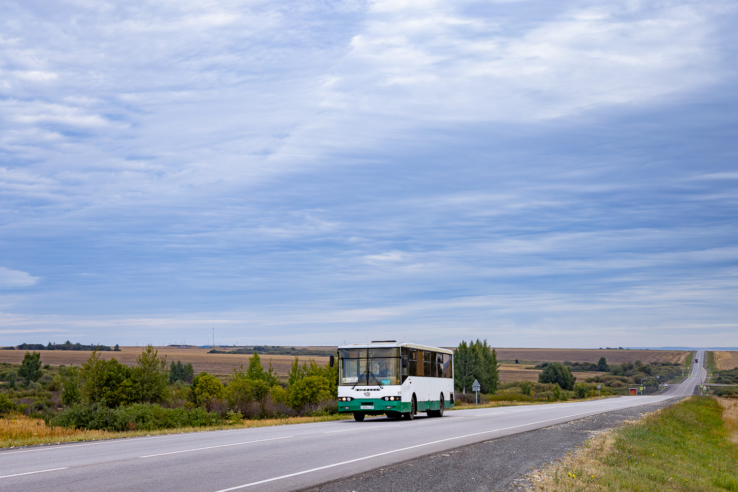 Пензенская область, Волжанин-5270-10-04 № Р 899 НХ 58